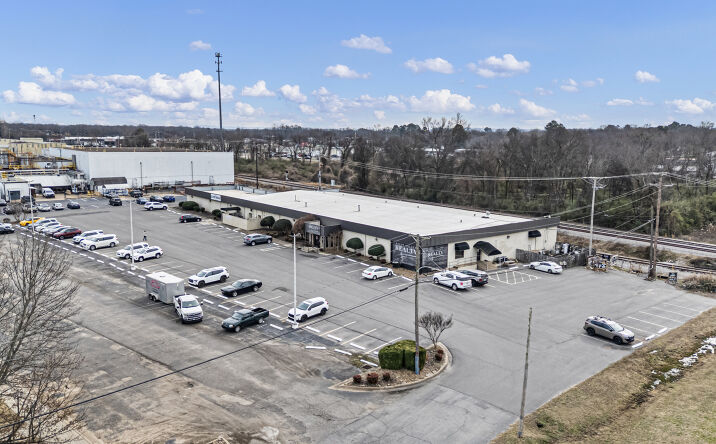 Pictures of Office property located at 800 E Main St, Russellville, AR 72801 for sales - image #1