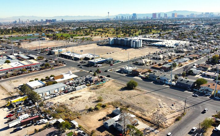 Pictures of Land property located at 1620 N Leonard Ln, Las Vegas, NV 89108 for sales - image #1