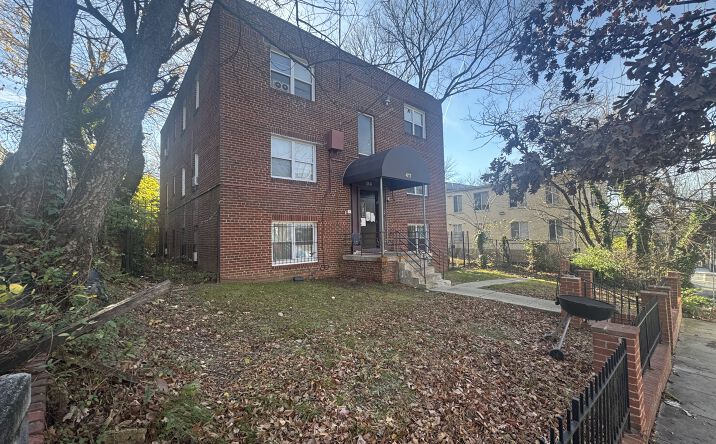 Pictures of Multifamily property located at 411 Atlantic St SE, Washington, DC 20032 for sales - image #1