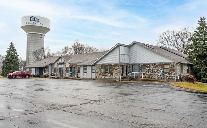 Pictures of Office property located at 1864 Dayton Germantown Pike, Germantown, OH 45327 for sales - image #1