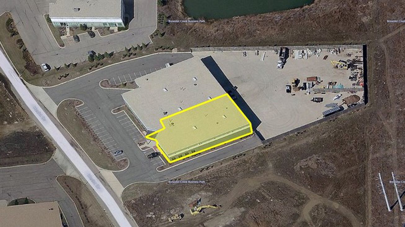 1530 Hecht Dr, Bartlett, IL 60103