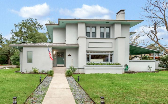 Pictures of Mixed Use, Multifamily, Office, Special Purpose property located at 503 S Austin St, Seguin, TX 78155 for sales - image #1