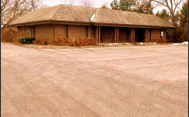 Pictures of Office property located at 3479 Washington St, Gurnee, IL 60031 for sales - image #1