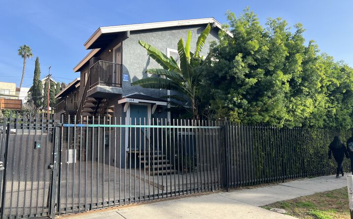 Pictures of Multifamily property located at 140 Westmoreland Ave, Los Angeles, CA 90004 for sales - image #1
