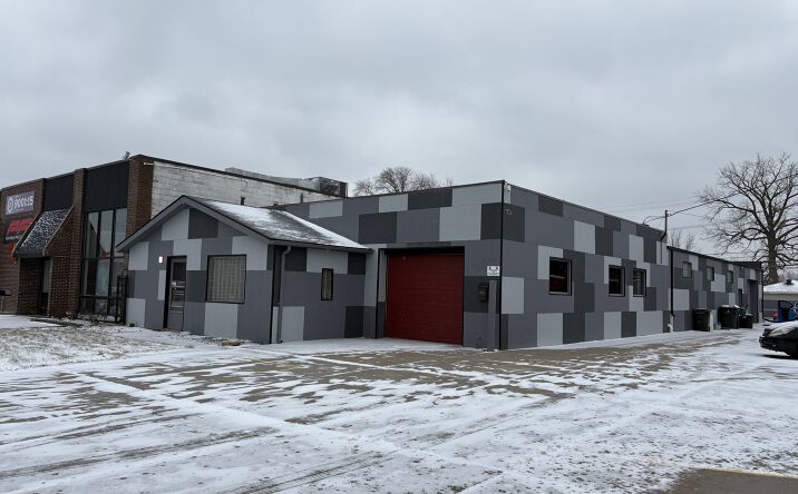 Pictures of Industrial property located at 20520 Stephens Rd, St. Clair Shores, MI 48080 for sales - image #1