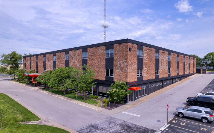 Pictures of Office property located at 3253 E Chestnut Expressway, Springfield, MO 65802 for sales - image #1