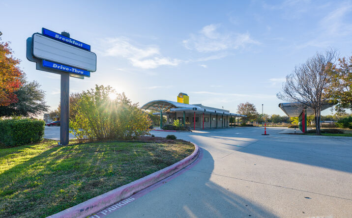 Pictures of Retail property located at 1700 Western Center Blvd, Fort Worth, TX 76131 for sales - image #1