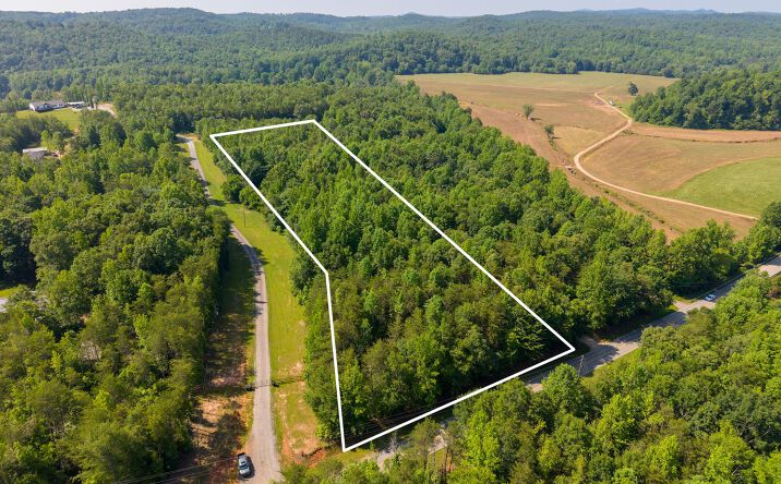 Pictures of Land property located at 345 Table Rock Road, Marietta, SC 29661 for sales - image #1