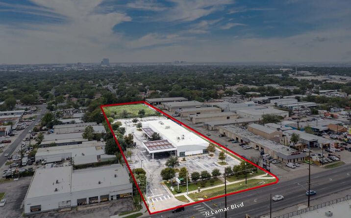 Pictures of Industrial property located at 10700 N Lamar Blvd, Austin, TX 78753 for sales - image #1