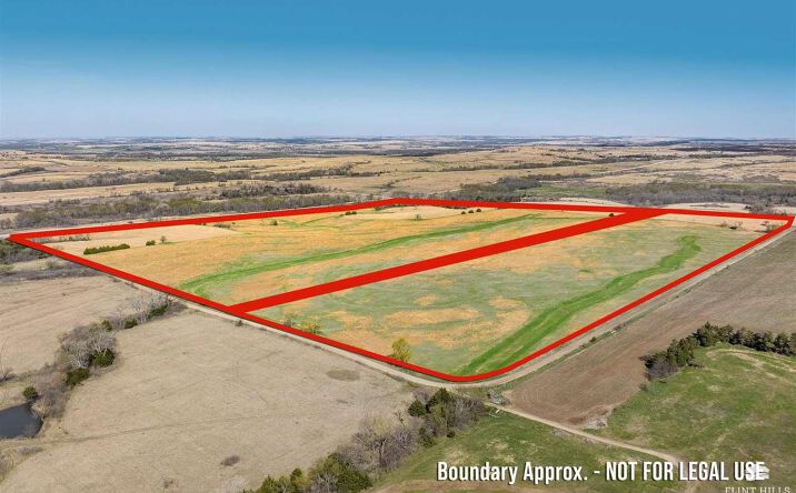 Pictures of Land property located at 8325 Lost Creek Rd Road, Belvue, KS 66547 for sales - image #1