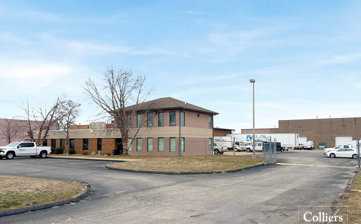 Pictures of Industrial property located at 13701 Green Ash Ct, Earth City, MO 63045 for sales - image #1