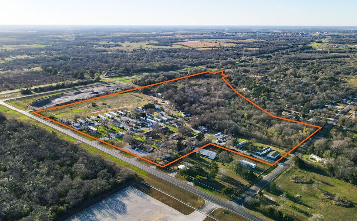 Pictures of Land property located at 6113 Leonard Rd, Bryan, TX 77807 for sales - image #1