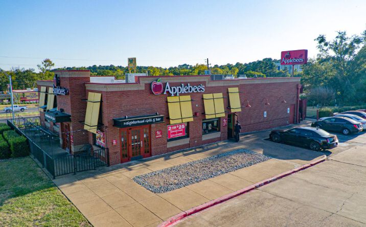 Pictures of Retail property located at 2225 TX-256 Loop, Palestine, TX 75801 for sales - image #1