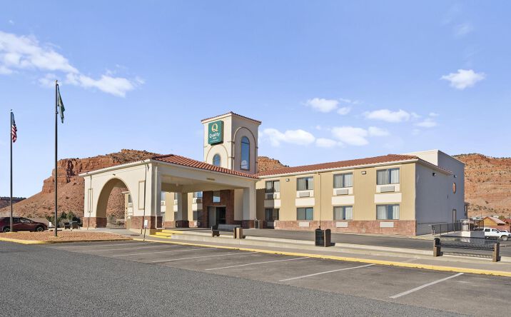Pictures of Hospitality property located at 815 US-89, Kanab, UT 84741 for sales - image #1