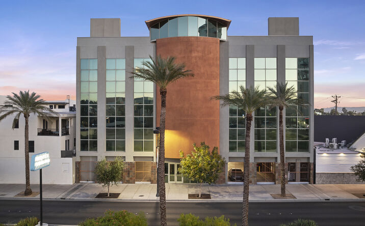 Pictures of Office property located at 823 South Las Vegas Boulevard, Las Vegas, NV 89101 for sales - image #1