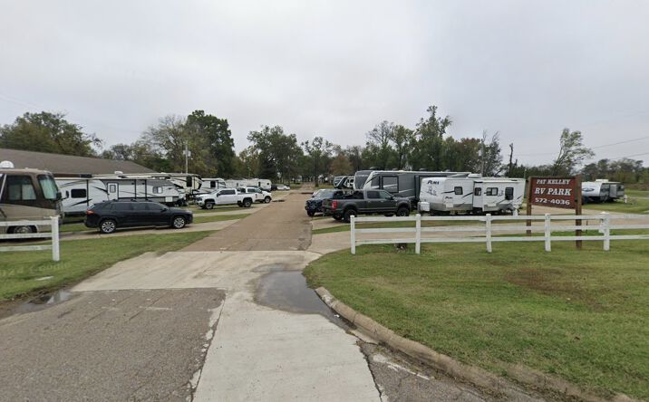 Pictures of Mixed Use, Mobile Home Park property located at 1243 US 49, Helena-West Helena, AR 72390 for sales - image #1
