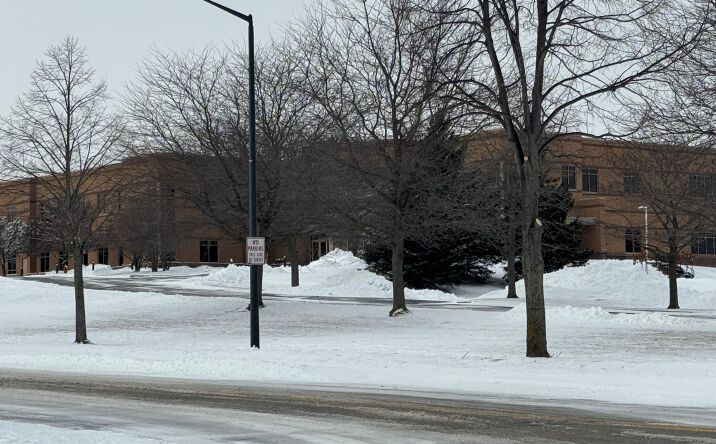 Pictures of Office property located at 469 Security Blvd, Green Bay, WI 54313 for sales - image #1