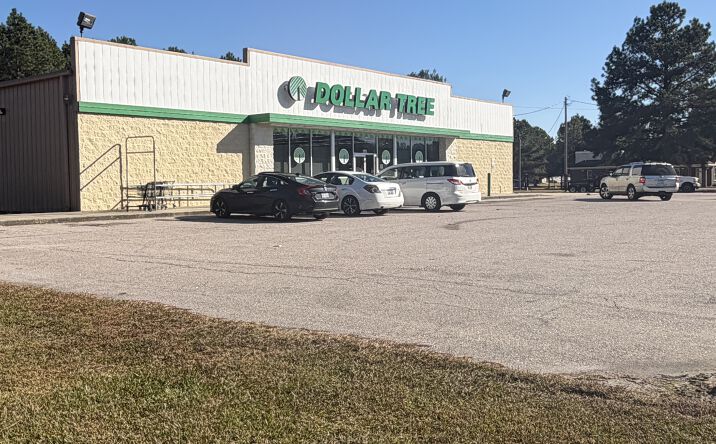 Pictures of Retail property located at 5016 Elm City Rd S, Elm City, NC 27822 for sales - image #1