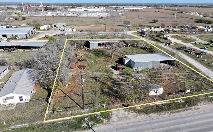 Pictures of Industrial, Land property located at 1406 S Commerce St, Lockhart, TX 78644 for sales - image #1