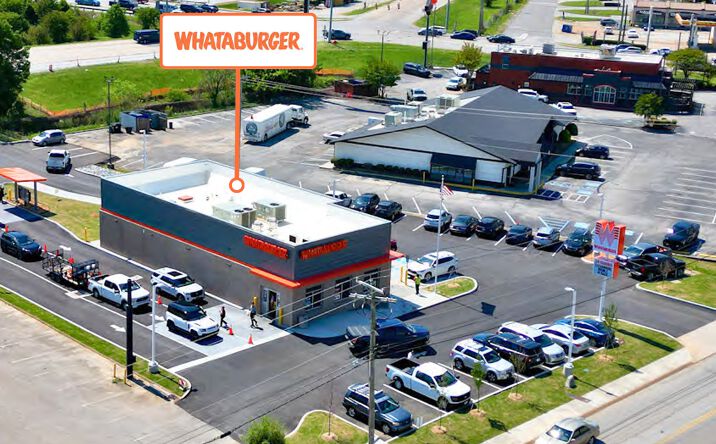 Pictures of Retail property located at 2332 Shallowford Village Dr, Chattanooga, TN 37421 for sales - image #1