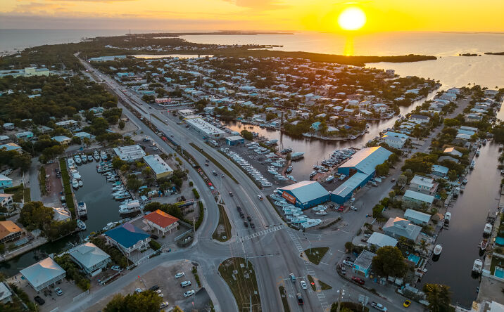 Pictures of Land, Retail, Special Purpose property located at 90400 Overseas Hwy, Tavernier, FL 33070 for sales - image #1