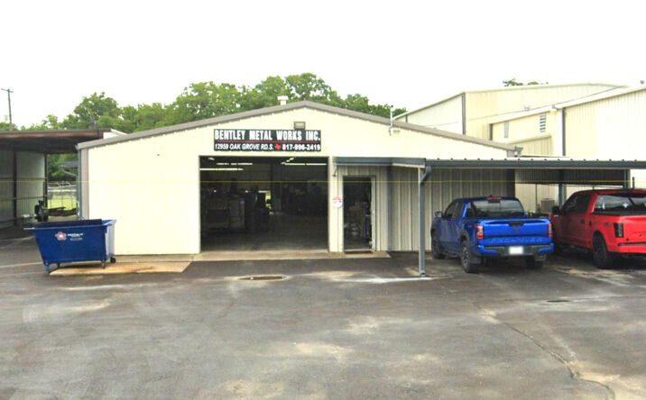 Pictures of Industrial, Mixed Use property located at 12959 Oak Grove Rd S, Burleson, TX 76028 for sales - image #1
