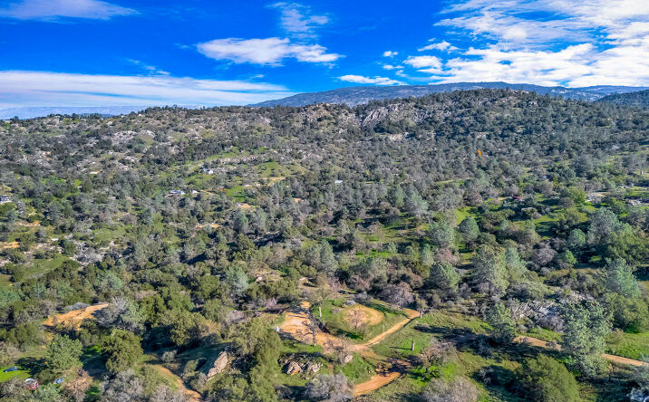 Pictures of Land property located at Prather Residential Land, Prather, CA 93651 for sales - image #1