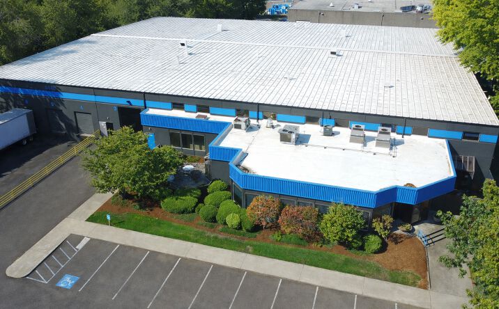 Pictures of Industrial property located at 5810 NE Skyport Way, Portland, OR 97218 for sales - image #1