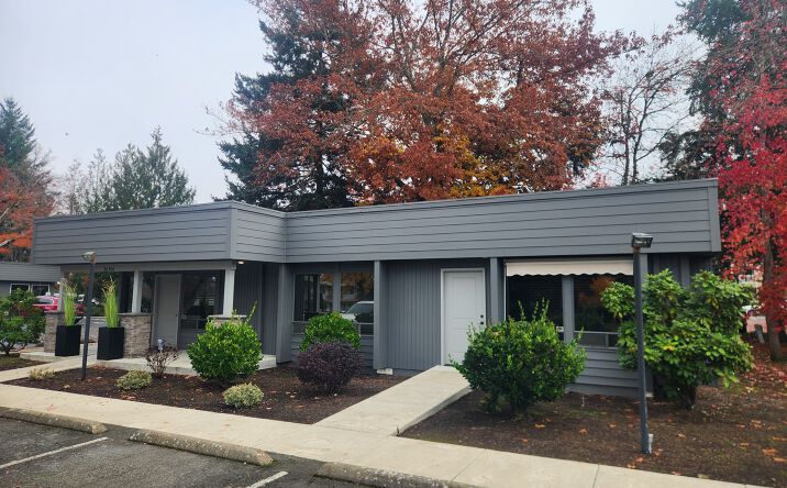 Pictures of Office property located at 30250 SW Parkway Ave, Wilsonville, OR 97070 for sales - image #1