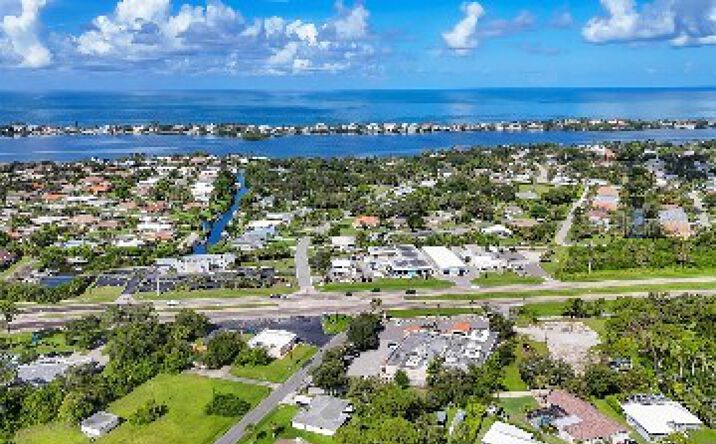 Pictures of Retail property located at N Tamiami Trl, Nokomis, FL 34275 for sales - image #1
