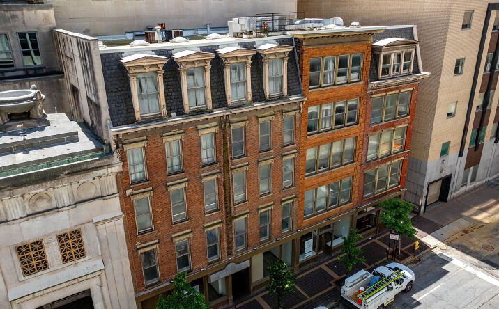 Pictures of Office, Retail property located at 123 E 4th St, Cincinnati, OH 45202 for sales - image #1