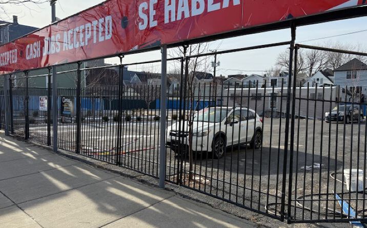 Pictures of Land property located at 2730 N Western Avenue, Chicago, IL 60647 for sales - image #1