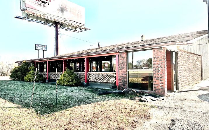 Pictures of Hospitality property located at 1611 Linwood Drive, Paragould, AR 72450 for sales - image #1