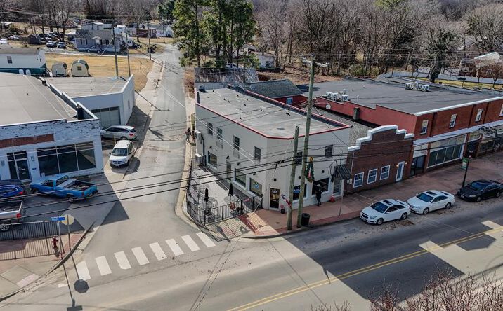 Pictures of Special Purpose property located at 1002 Main Street, Dillwyn, VA 23936 for sales - image #1