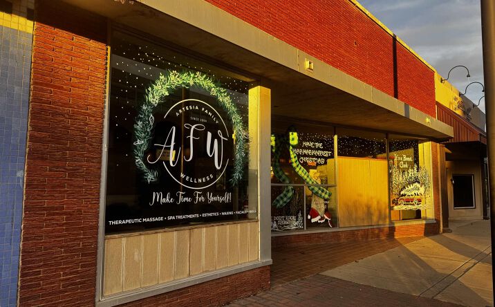 Pictures of Mixed Use, Office property located at 412 W Main Street, Artesia, NM 88210 for sales - image #1