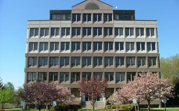 Pictures of Office property located at 346 Shelburne St, Burlington, VT 05401 for sales - image #1
