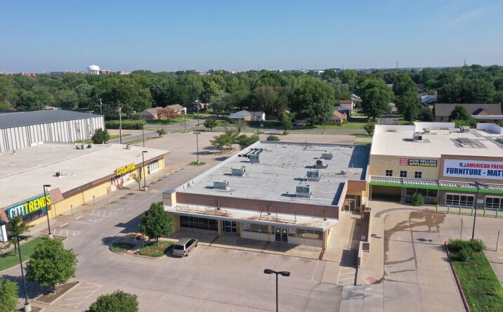 Pictures of Office, Retail property located at 4624 E 13th St N, Wichita, KS 67208 for sales - image #1