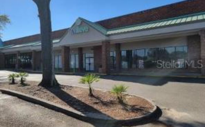Pictures of Retail property located at 1927 SW College Rd, Ocala, FL 34471 for sales - image #1