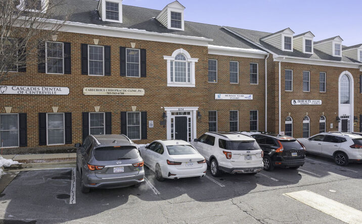 Pictures of Office property located at 6134 Redwood Square Centre, Centreville, VA 20121 for sales - image #1