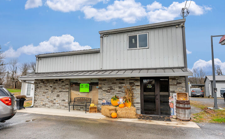 Pictures of Industrial, Retail property located at 812 N Pike St, Grafton, WV 26354 for sales - image #1
