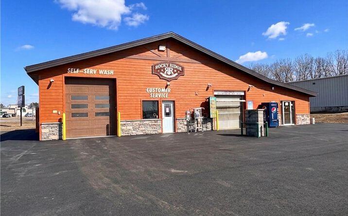 Pictures of Mixed Use, Retail, Special Purpose property located at 701 S River St, Spooner, WI 54801 for sales - image #1