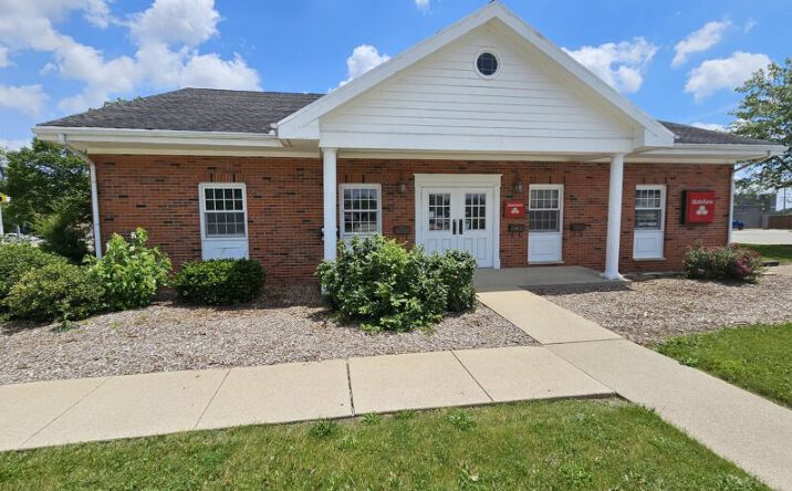 Pictures of Office property located at 1405 E Florida Ave, Urbana, IL 61801 for sales - image #1