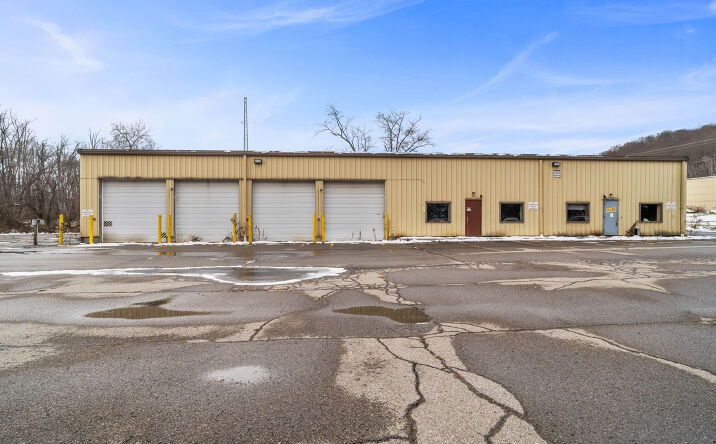 Pictures of Industrial property located at 139 McKinney Rd, Titusville, PA 16354 for sales - image #1