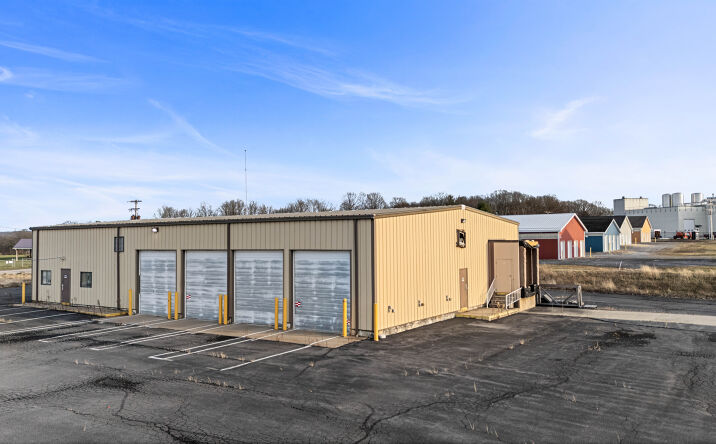 Pictures of Industrial property located at 334 Spider Lake Rd, DuBois, PA 15801 for sales - image #1