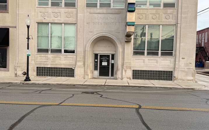 Pictures of Office, Retail property located at 17 W North St, Danville, IL 61832 for sales - image #1