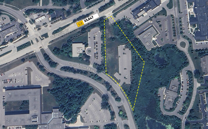 Pictures of Land property located at 3040 Cross Creek Pkwy, Auburn Hills, MI 48326 for sales - image #1