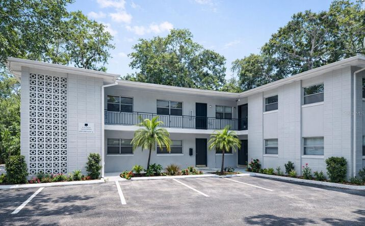 image of property at 1123 ELMWOOD ST Orlando FL 32801-4058