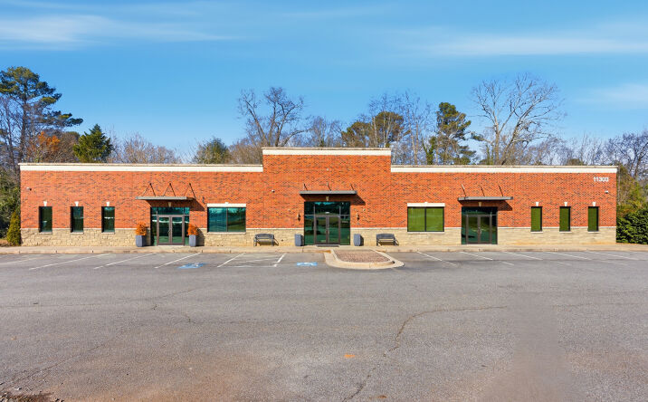 Pictures of Mixed Use, Special Purpose property located at 11303 GA-92, Woodstock, GA 30188 for sales - image #1