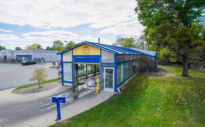 Pictures of Special Purpose, Business for Sale, Retail property located at 1813 Lincolnway E, Goshen, IN 46526 for sales - image #1