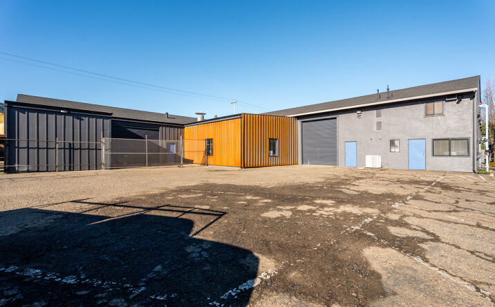 Pictures of Industrial property located at 902 Waugh Ln, Ukiah, CA 95482 for sales - image #1